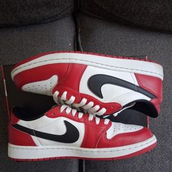 Jordan 1 Chicago Lows