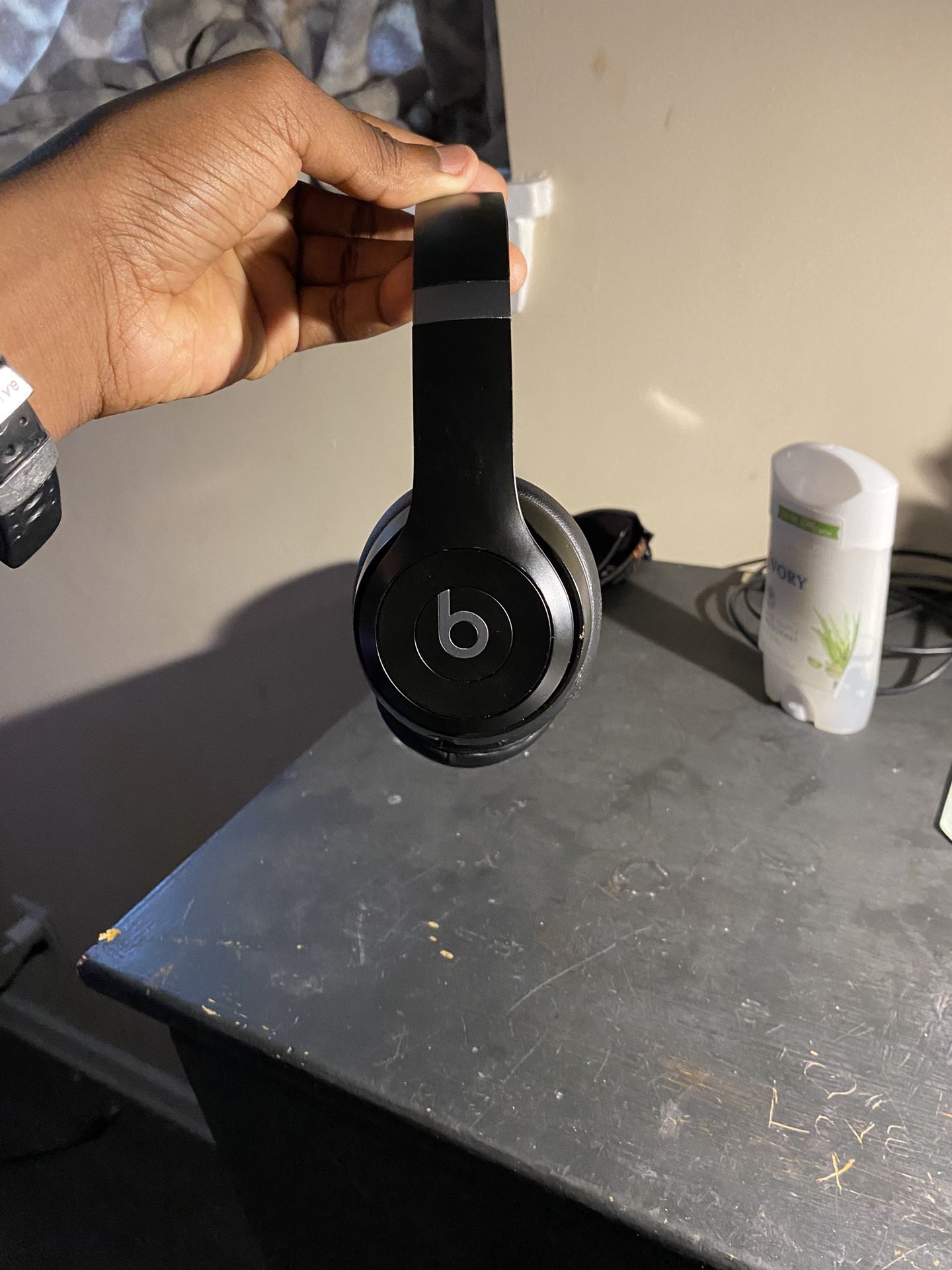 Beats Solo 4