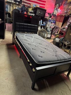 Twin bed