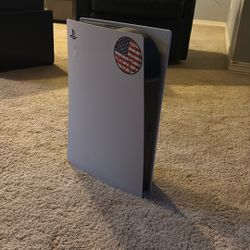 Barely used PS5