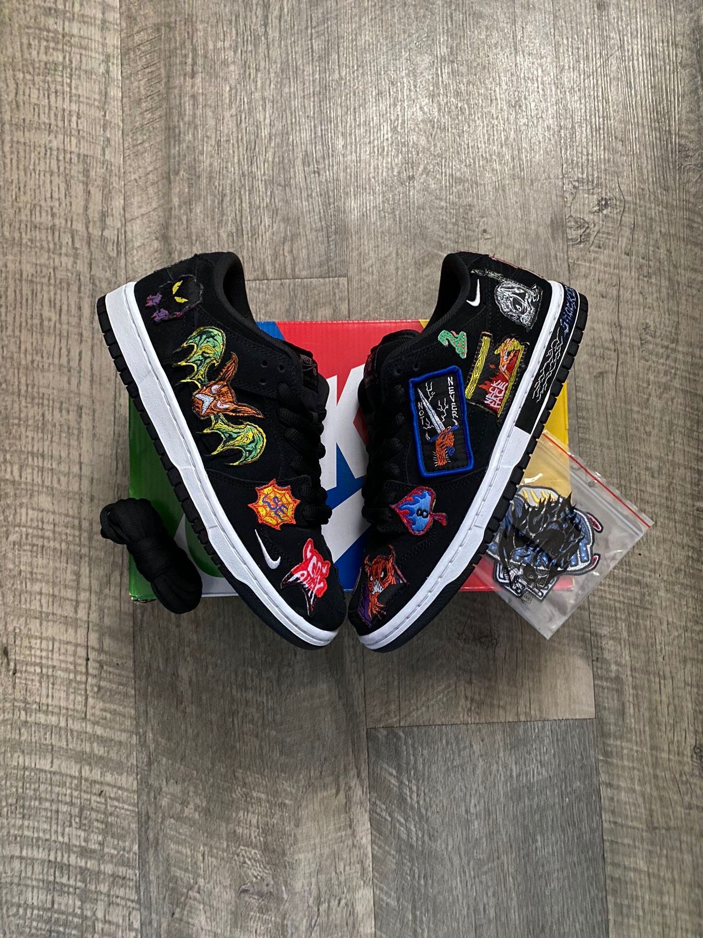 Nike Dunk Low SB Neck Face Size 8