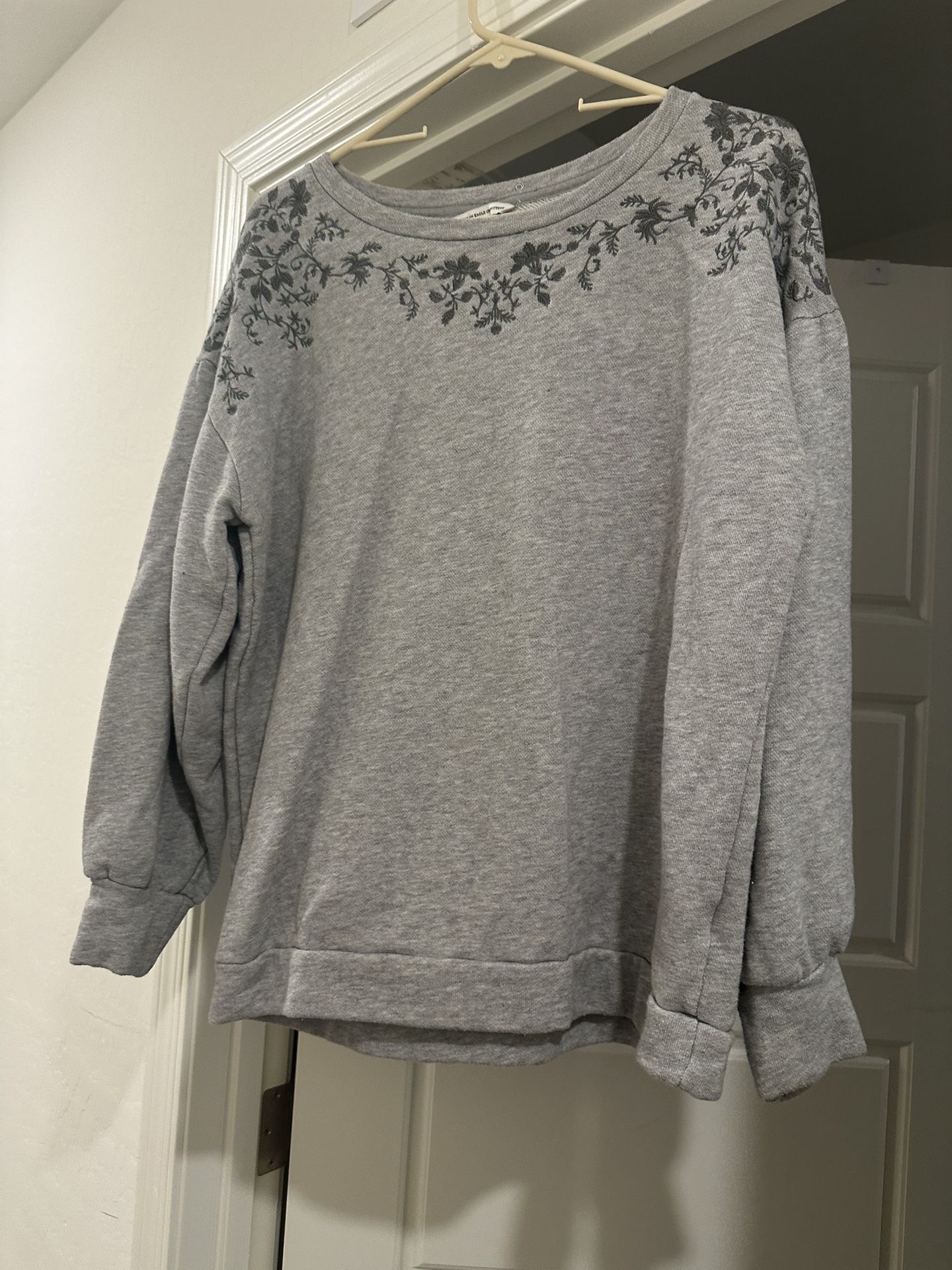 American Eagle Sweatshirt