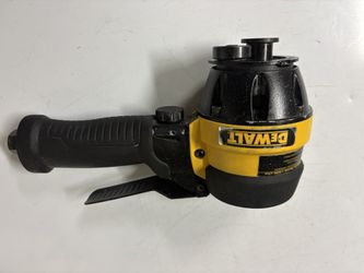 DEWALT DWMT 70780 DUAL ACTION PNEUMATIC SANDER (AIR TOOL).Works Great Like New.