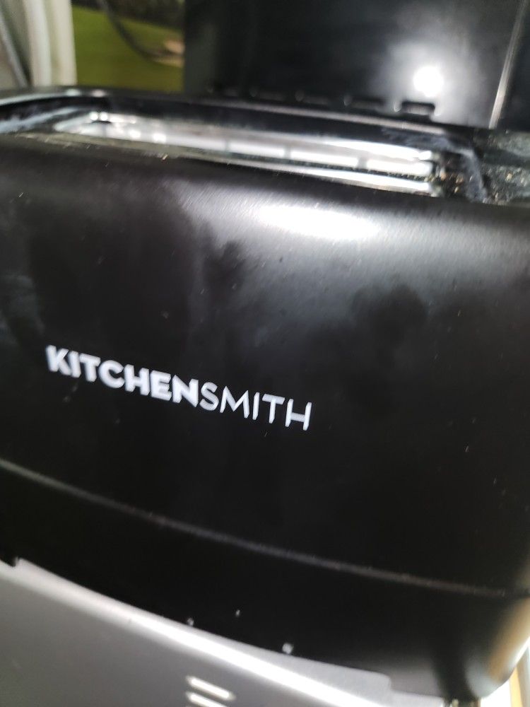 Kitchen Smith Toaster 