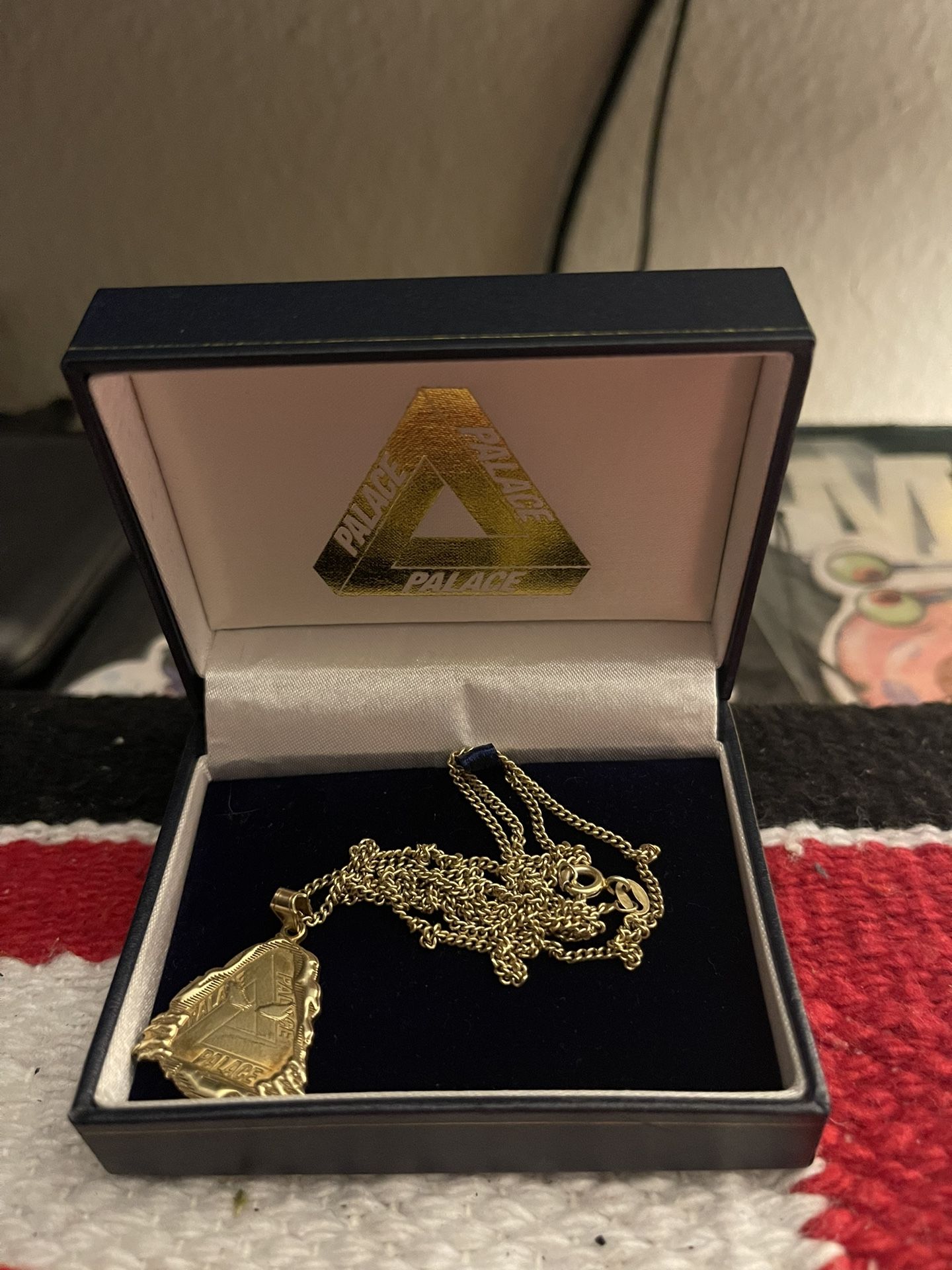 Palace Ripper Pendant Gold Chain
