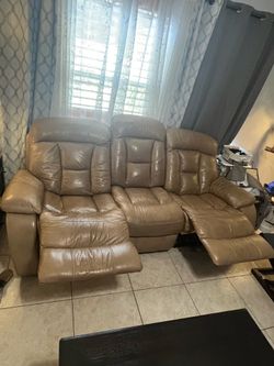 Genuine Leather Reclining Sofa & Loveseat Set – Both Recli
