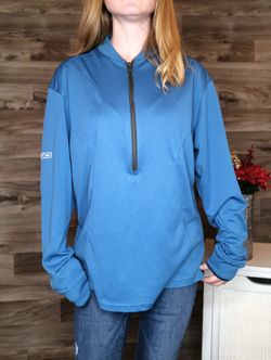 Men’s OGIO blue pull over