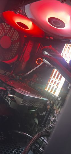 RTX 4060 Gaming PC Setup or Pc itself
