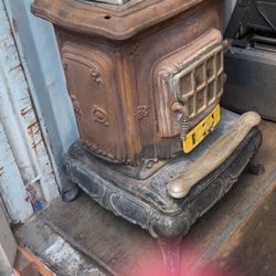 Antique Stove 1800