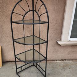 Blk Wrought Iron Corner Glass Shelf Unit 