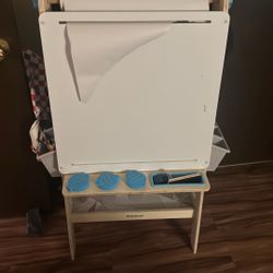 kids drawling board