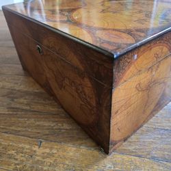 Cigar BOX Humidor Brand New