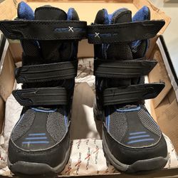 Zero XPosur Snow Boots Size 1 New
