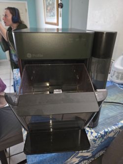 GE Profile - Opal 2.0 Ultra Nugget Ice Maker w/ side tank