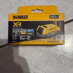 20V max  power stack lithium ion 1.7 AH compact battery pack 