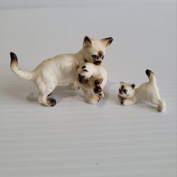 Vintage 1950's Miniature Siamese Cats Bone China Japan 3 Cats in 2 Pcs.