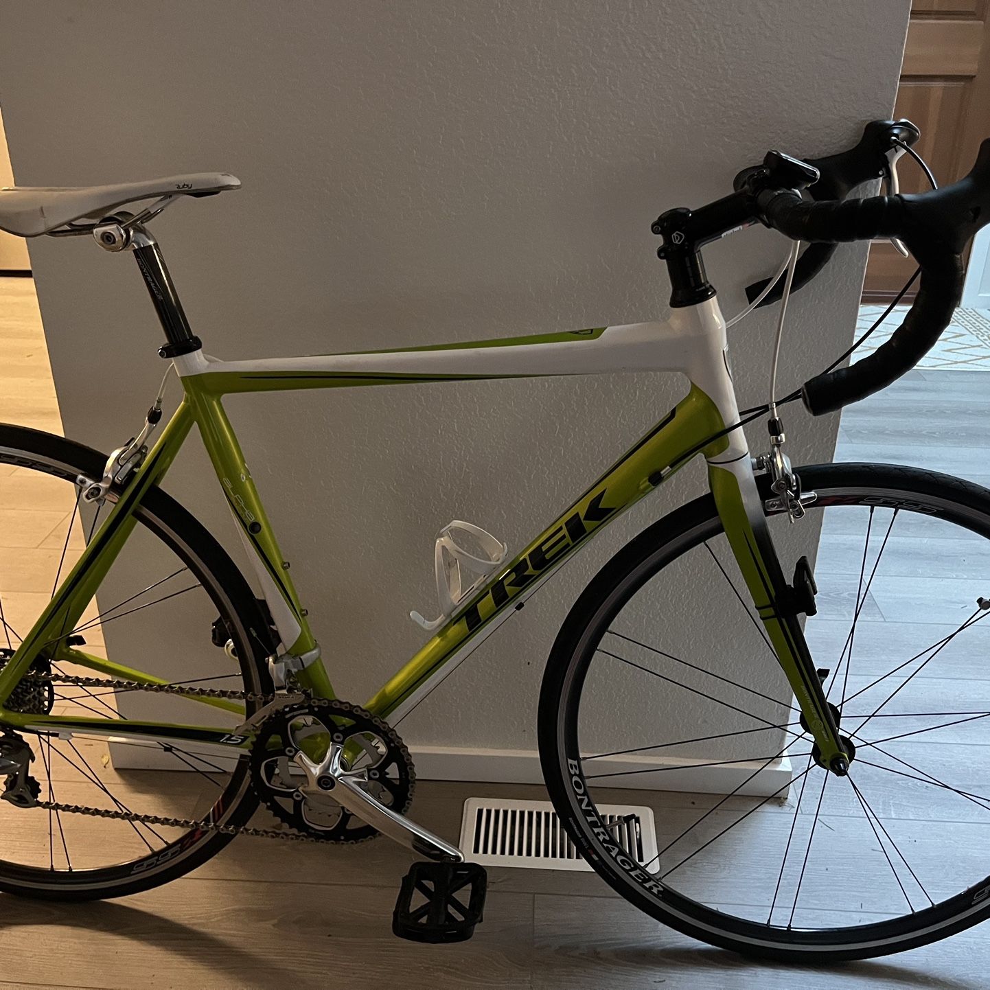 Trek Alpha 1.1 54cm Road Bike for Sale in Bothell, WA - OfferUp