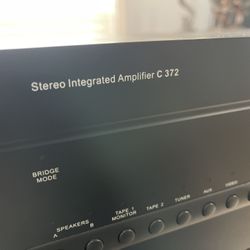 nad amplifier  c 372