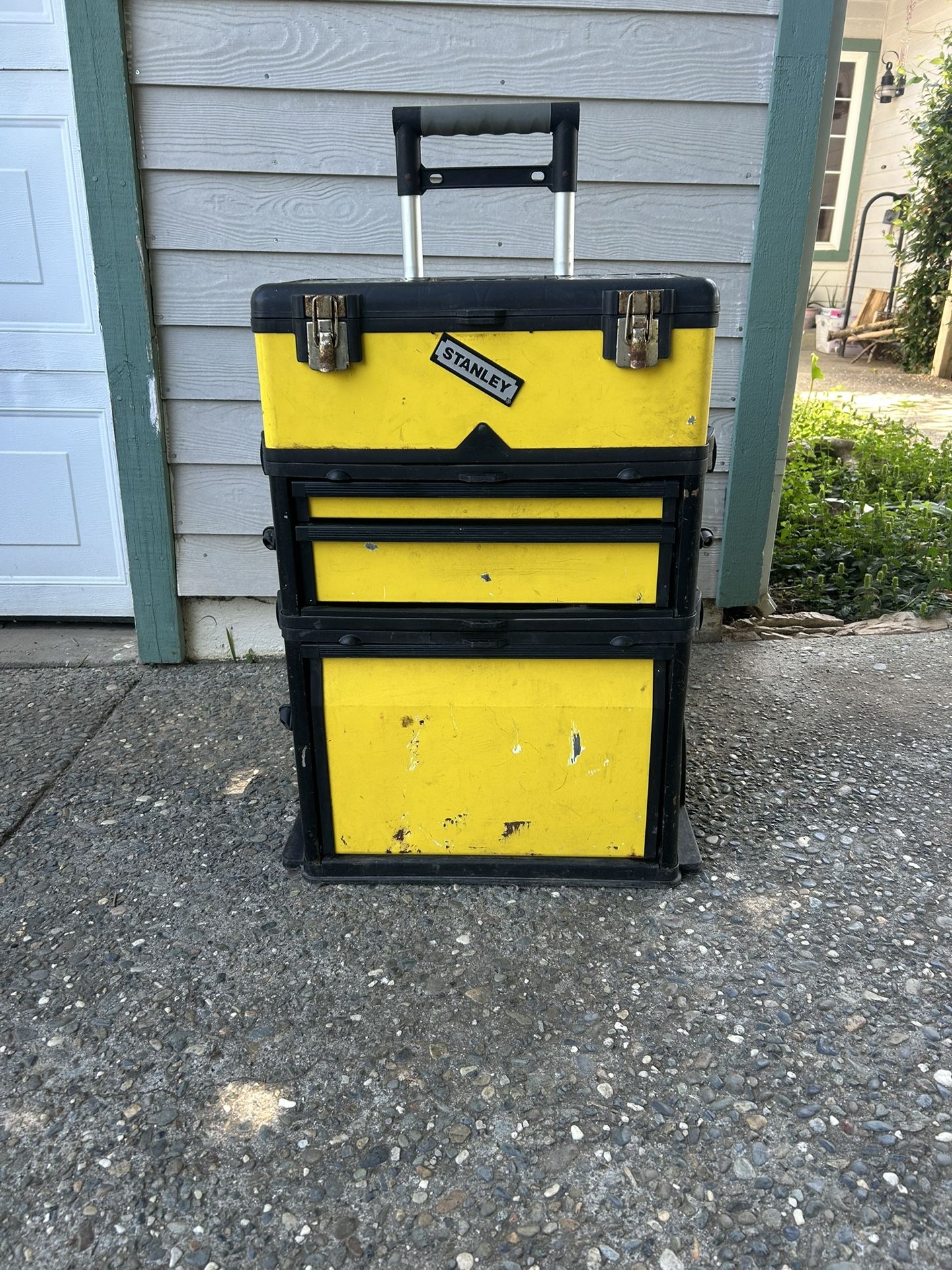 Rolling 3 tier Stanley tool box