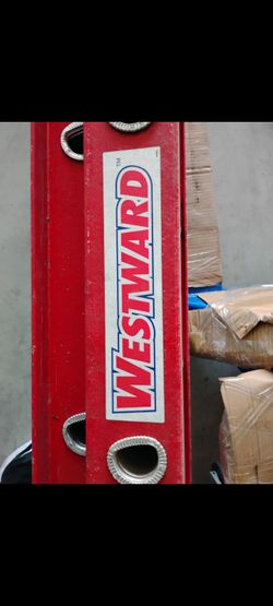 West ward 40 ft Fiberglass extension ladders$499