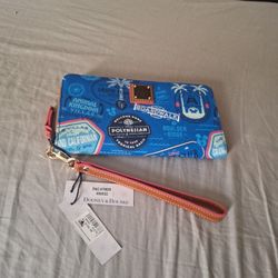 Dooney & Bourke Disney Park DVC Wallet Wrislet