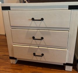32” White Nightstands (2)