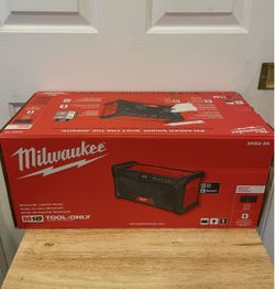 New Milwaukee Jobsite Radio