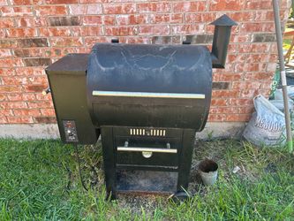 Traeger Wood Pellet Grill Smoker