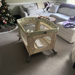 Graco Porta Crib