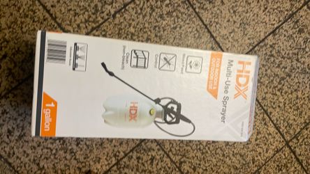 Multi purpose lawn and garden pump