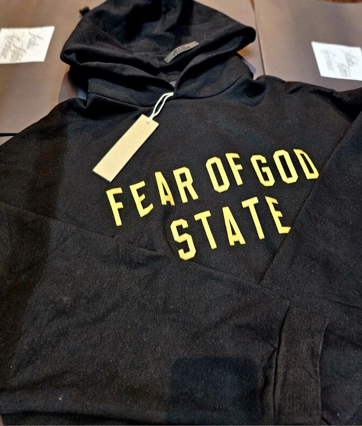 Fear of God Essentials Set