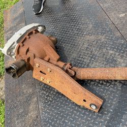 2007-2014 Ford Expedition Rear Axle Differential Carrier 3.73 Ratio W/drive Shaft And Mounts