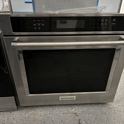 New KitchenAid 30 in. Single Electric Wall Oven Self-Cleaning with Convection in Stainless Steel
