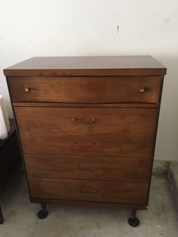 Bassett 4 Drawer Tallboy Vintage Mid Century Modern Bassett 4 Drawer Tallboy Vintage Mid Century Modern Dresser Deal Of The Day