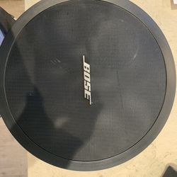 Bose Loud Speaker And 4 Satellite Speakers 