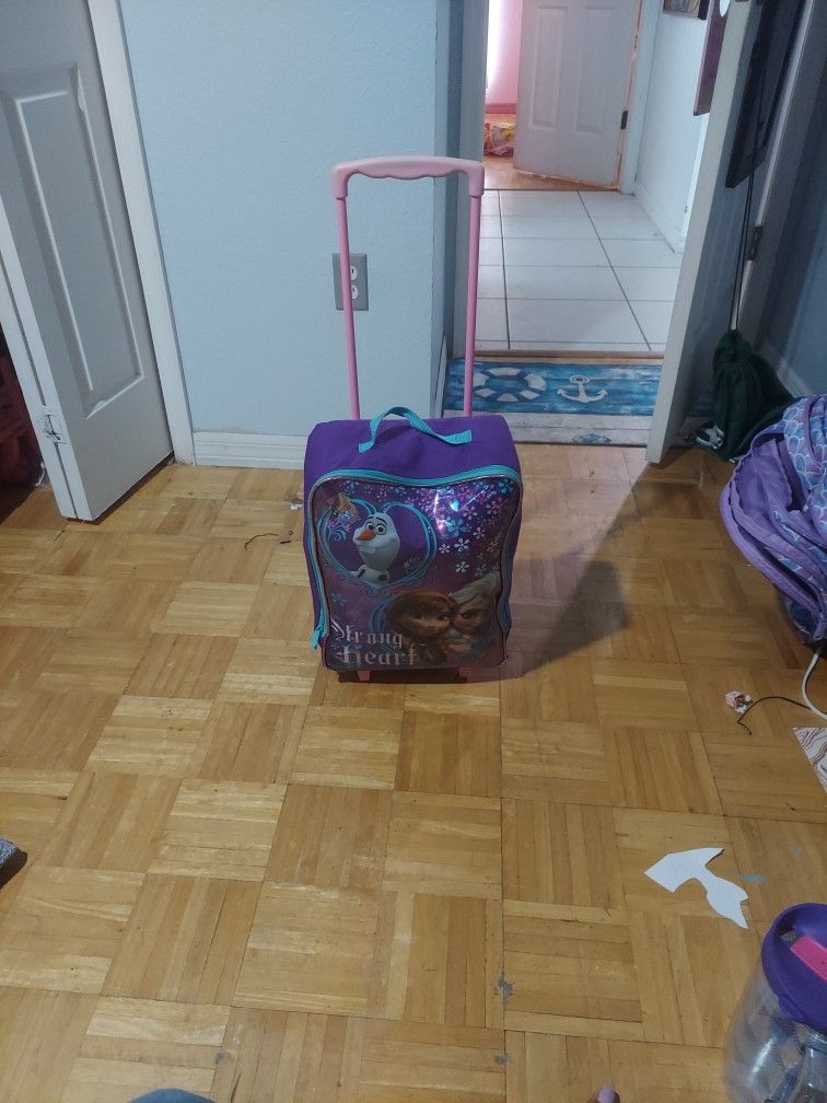 Frozen Luggage/coloring Books AN Mickie AN Minie Mouse