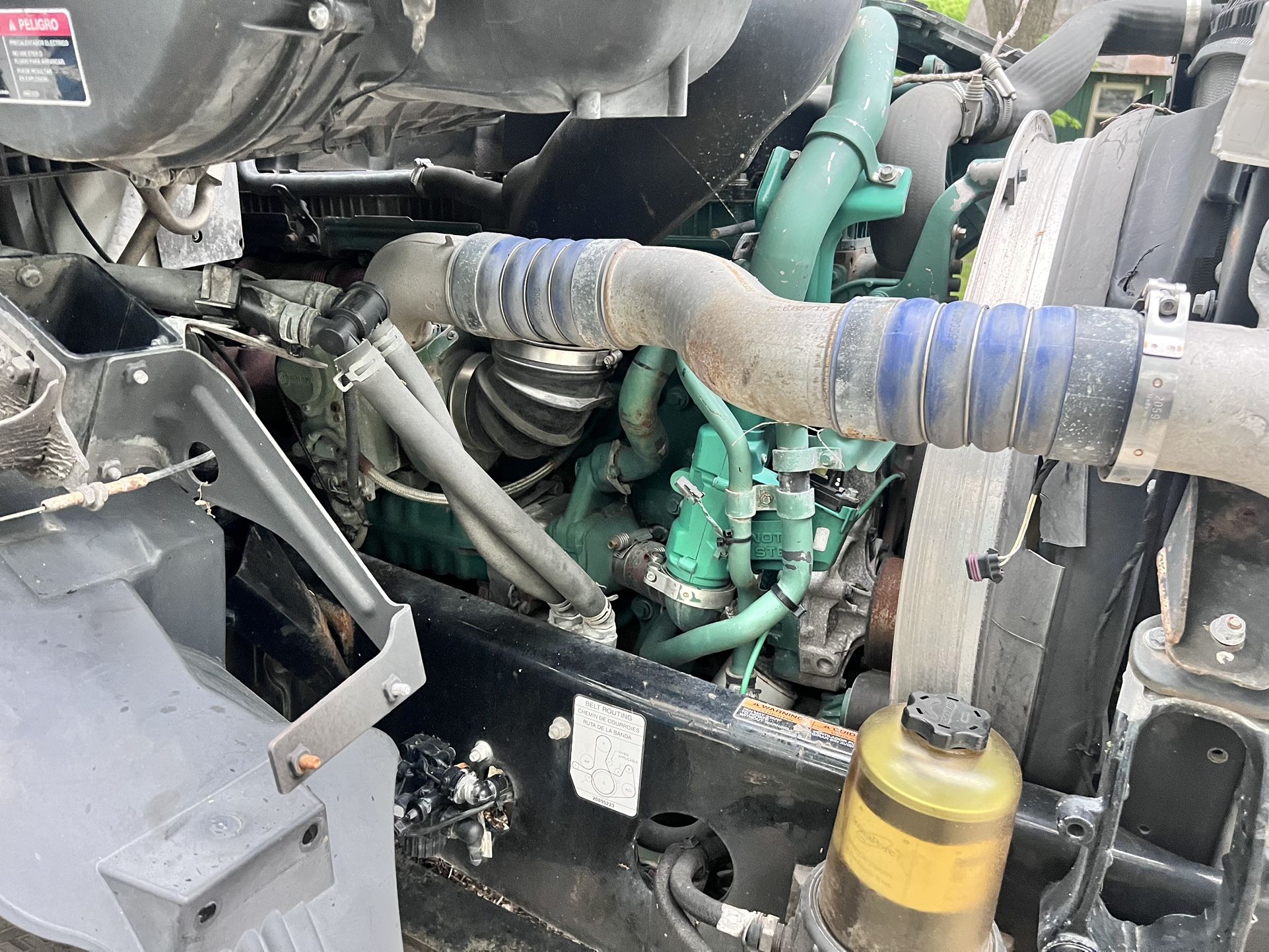Volvo Vnl Parting Out Semi