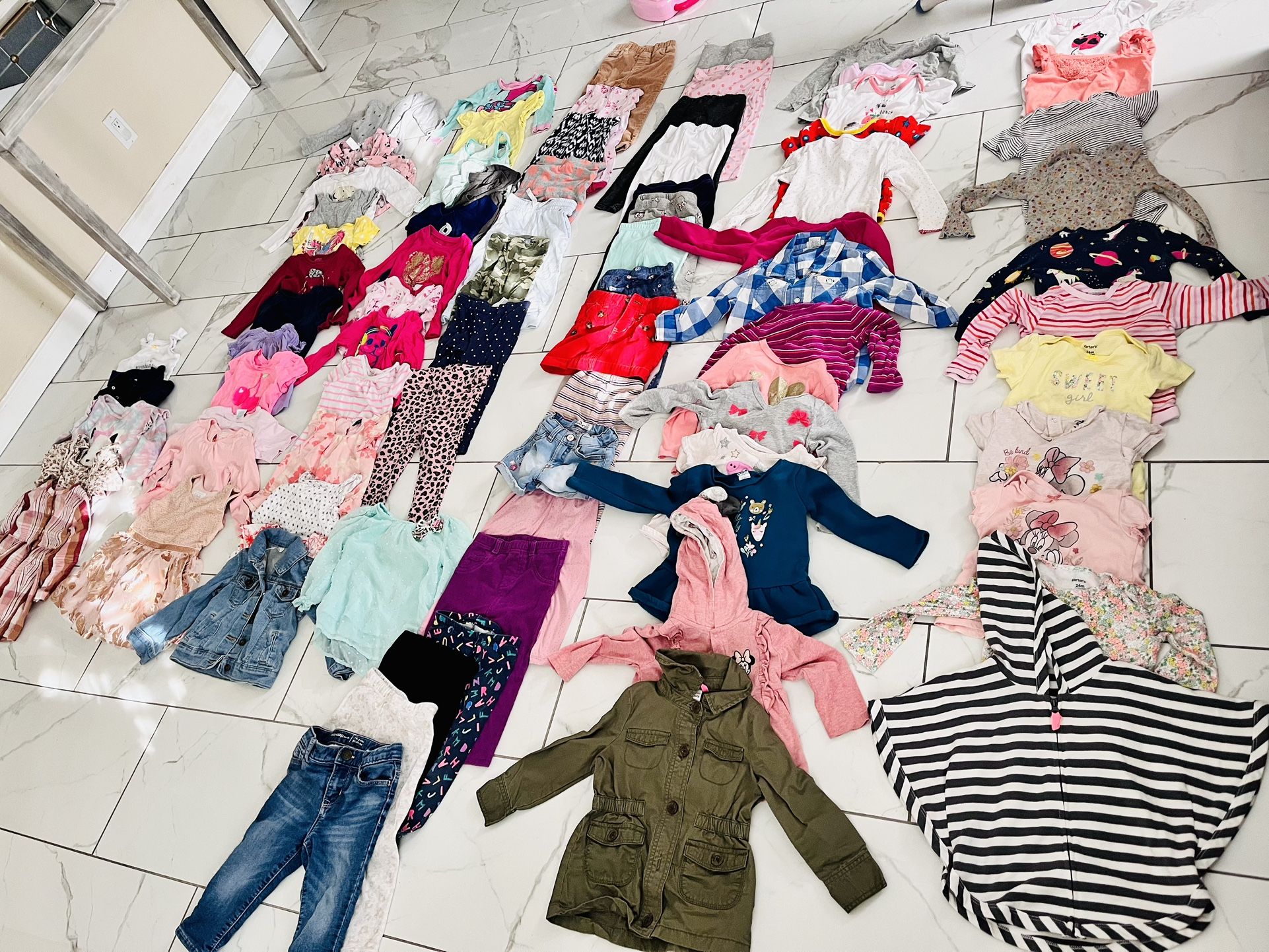toddler girl clothes 2T - good condition / Ropa De Niña 2T