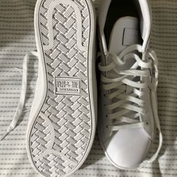 NEW Converse Men’s Sneakers