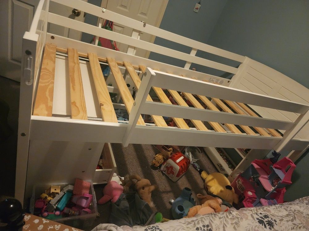 Twin Size Loft Bed
