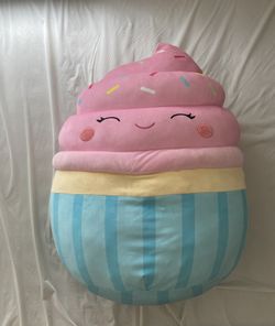 Cupcake squishmellow