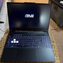 ASUS TUF GAMING 15.6” Gaming Laptop - NVIDIA GEFORCE RTX 3050 (12th Gen Core i5, 16GB RAM, 700GB NVME SSD)