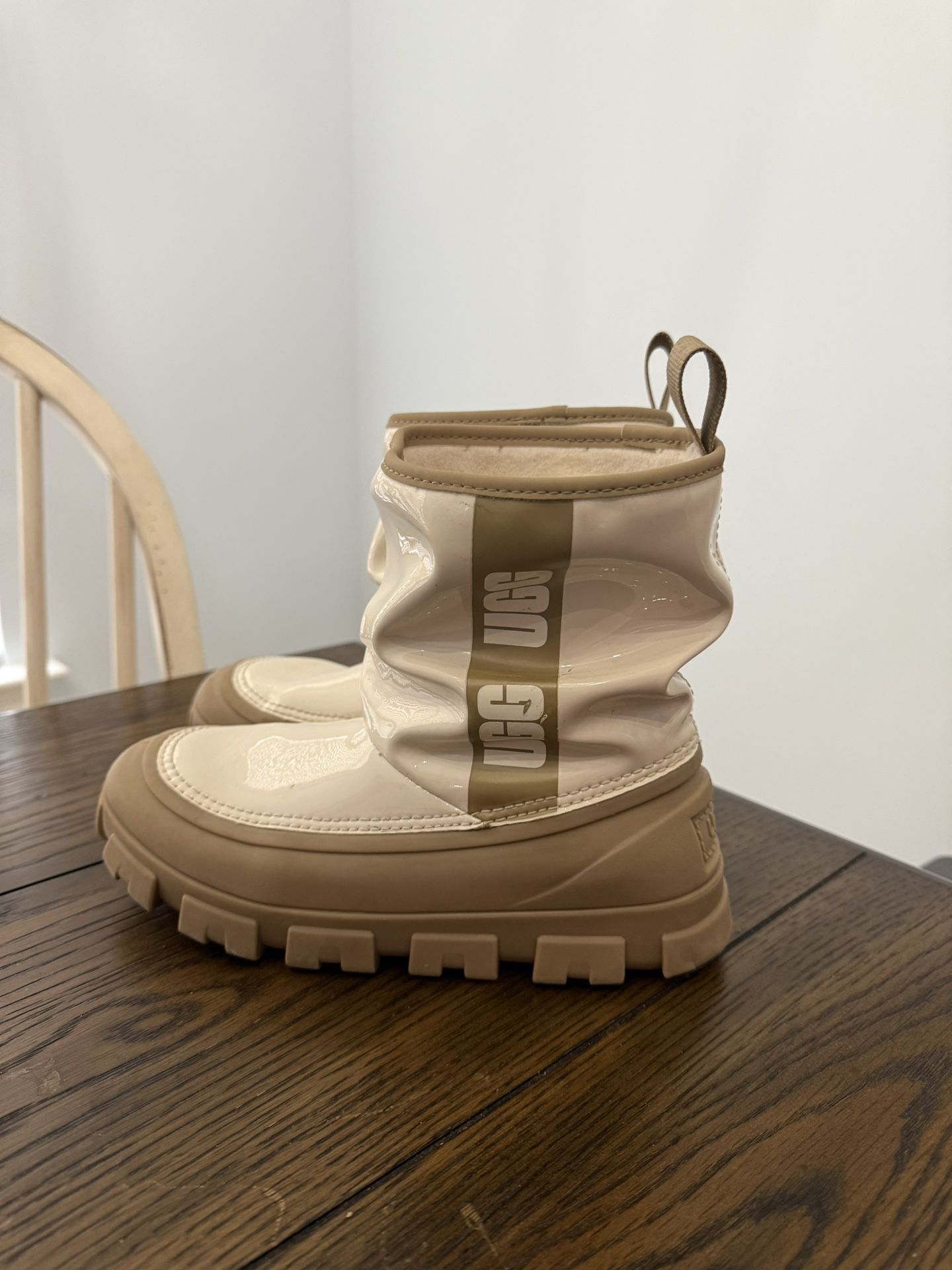 Ugg Kids Boots Size 3