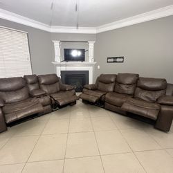 Reclinable Sofa & Loveseat (Free Delivery!)