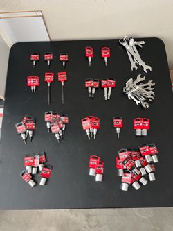 Craftsman tools (60+ Pieces)