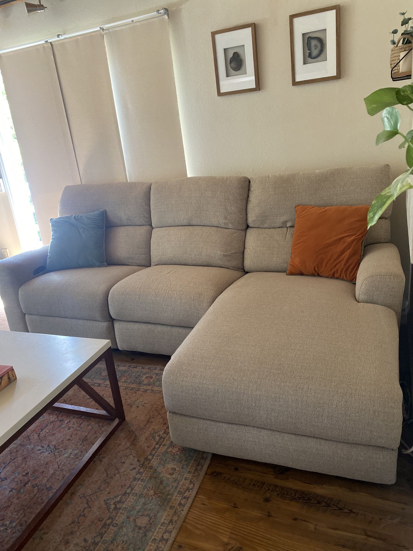 New Cream Sofa With Chaise