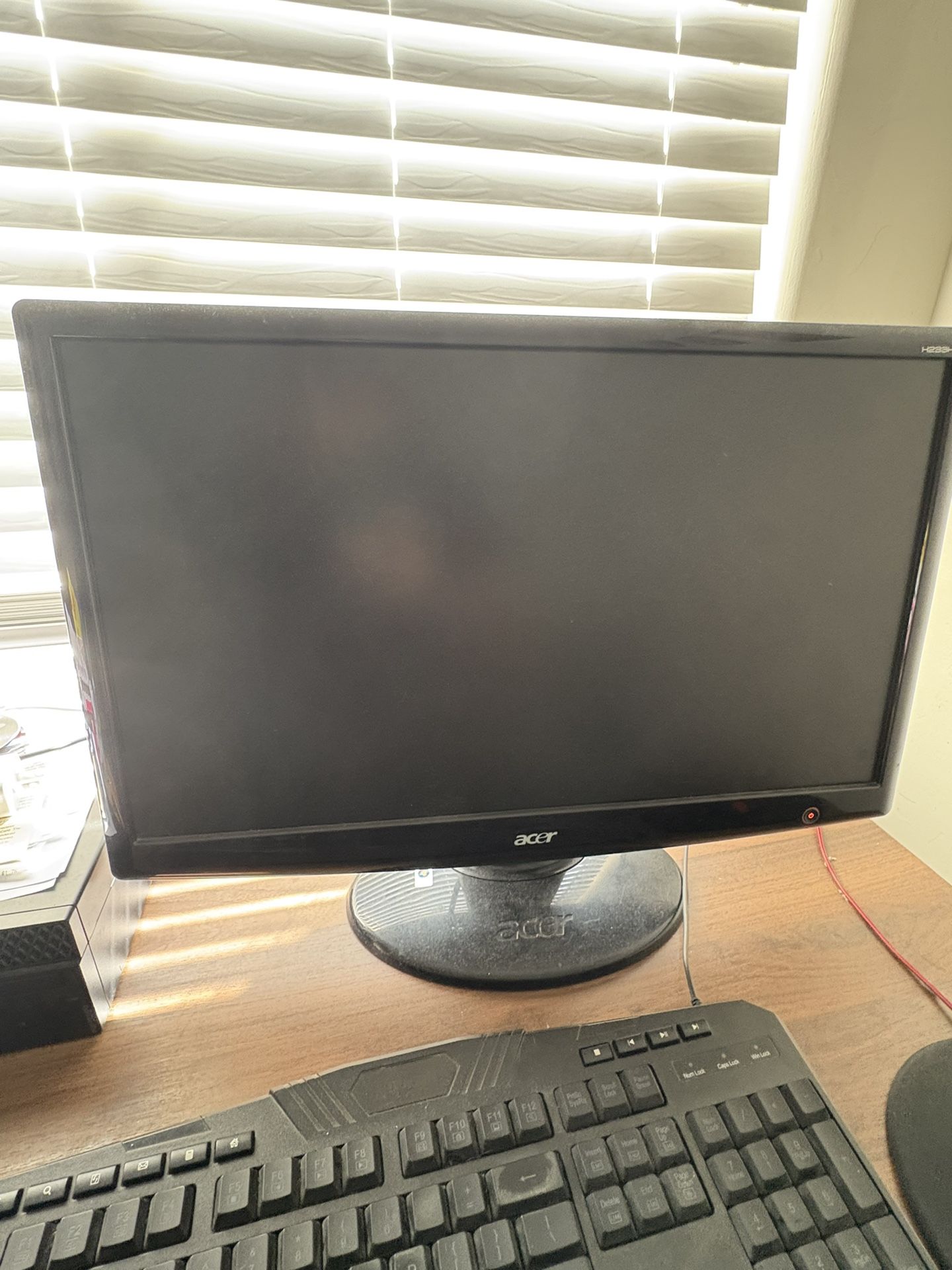 Acer Monitor + Dell Computer Package