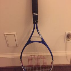 Tennis Racket (Blue Wilson)