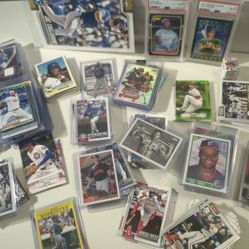 Topps Baseball Card Lot. Autograph, PSA Graded, Case Hits, Numbered, Variation and More.