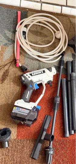 Hart cordless pressure washer
